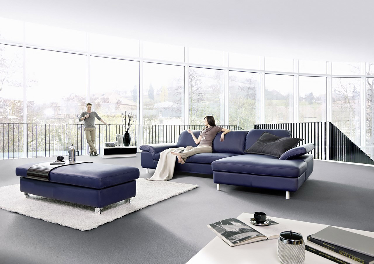 Suite Twenty of blue leather